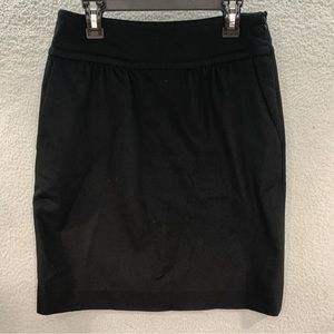 Max Mara Women’s Black 100% Wool Back Zip Short Pencil Mini Skirt Size 38/8